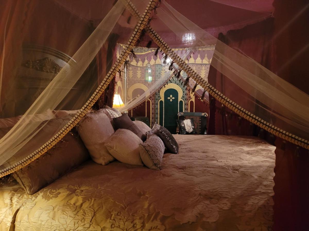 Magical Moroccan Tent With Pool Close To The Beach Fort Pierce Exterior photo